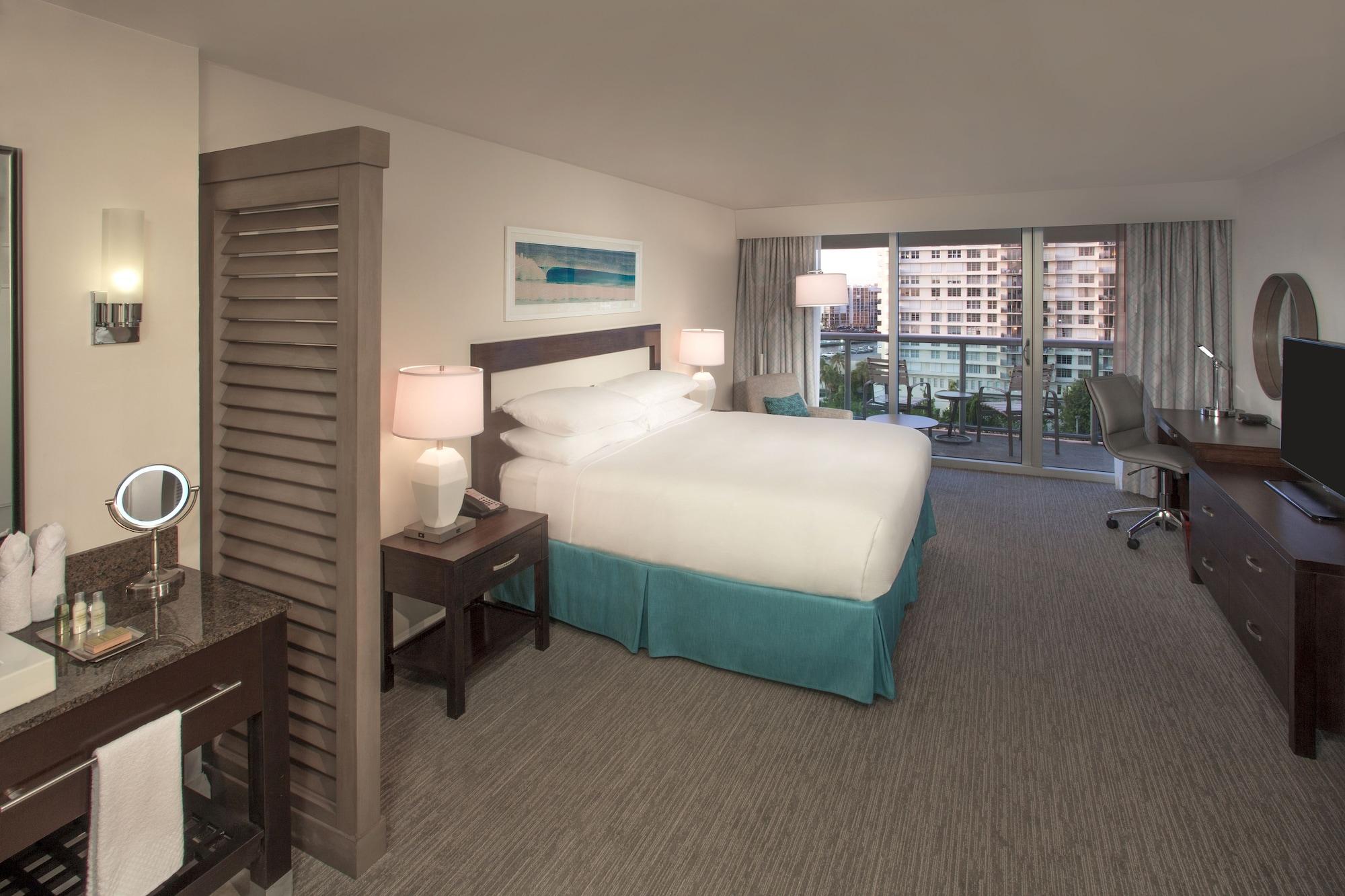Doubletree Resort Hollywood Beach Exterior photo